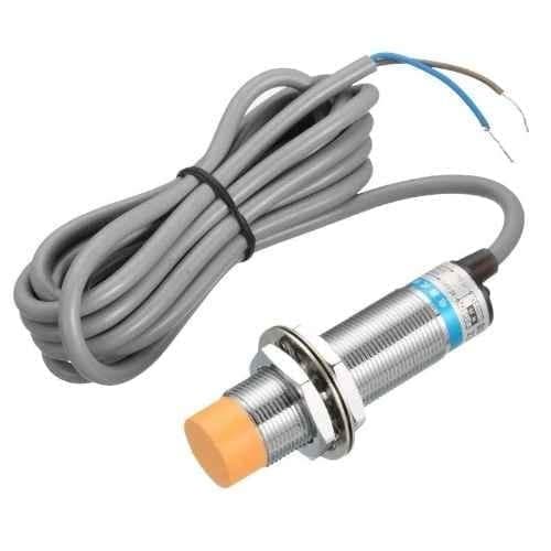 Nutronics M-12 PNP NC 6mm White Inductive Proximity Sensor